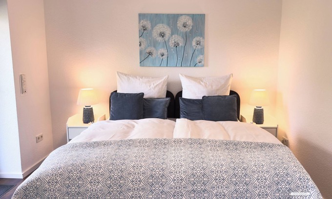 Losheim am See Apartment | Relax at Gästehaus am Bachlauf: Terrace, Spa & Wellness