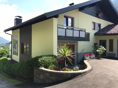 Obervellach House | Gästehaus Dullnig: Highly Rated with Delicious Breakfast