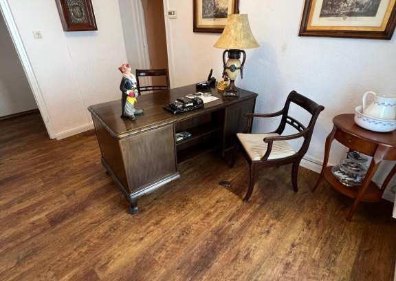 Heide Bed & Breakfast | Gästehaus Geli: Pet-Friendly Retreat with Breakfast Included