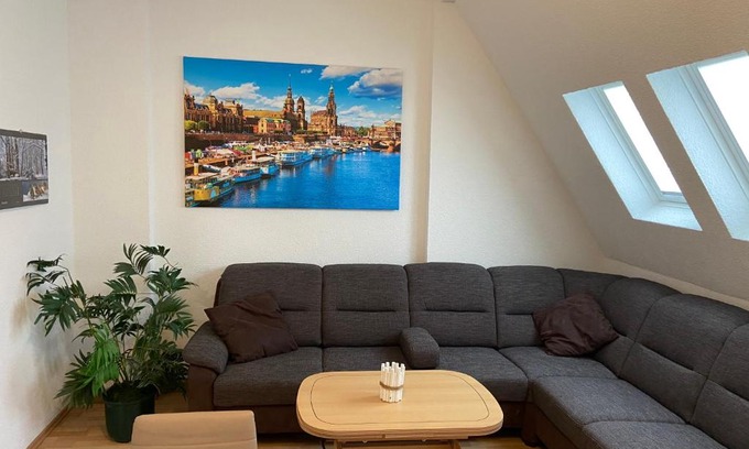 Mittweida Apartment | Family-Friendly Gästehaus Graupner-Mittweida with Pet Perks