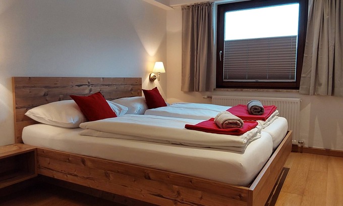 Mittersill Bed & Breakfast | Gästehaus Huber: Guest Rated 10/10 with Family-Friendly Perks