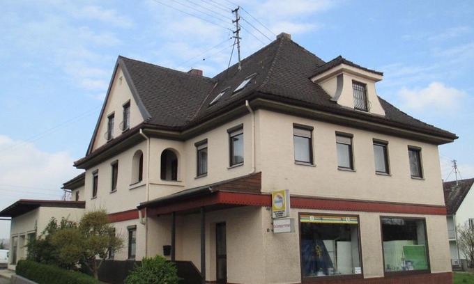 Zusmarshausen House | Cozy Gästehaus Kranzfelder: Family & Pet Friendly Retreat