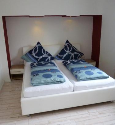 Extertal Bed & Breakfast | Guest Favorite: Gästehaus Laßbruch with Family-Friendly Dining