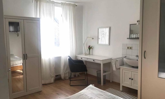 Krems an der Donau House | Pet-Friendly Stay at Gästehaus Lurger with Family Amenities