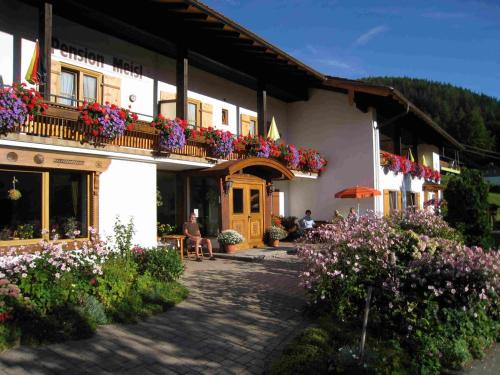 Berchtesgaden House | Oceanfront Getaway at Gästehaus Meisl - Rated 9.3/10