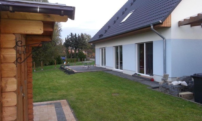 Querenhorst House | Family-Friendly Gästehaus Querenhorst with Kitchen Access