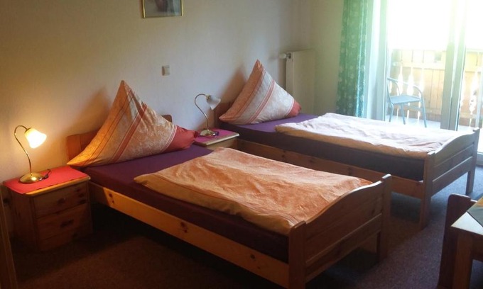 Birkenau Apartment | Welcoming Gästehaus Rüger: Child-Friendly Retreat Awaits