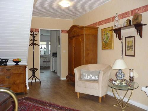 Tarp Apartment | Welcoming Helga Schuppe: Family-Friendly Hotel Experience
