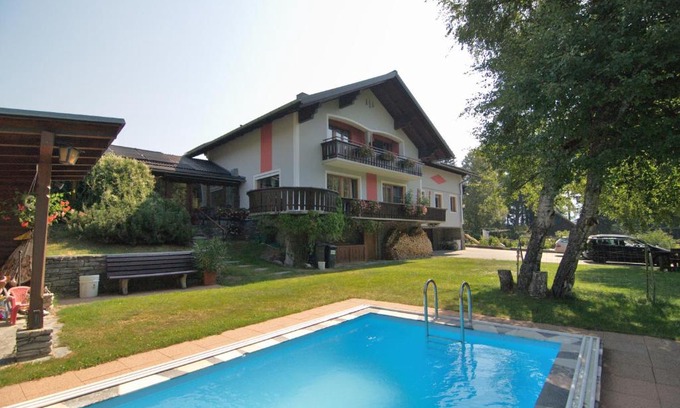 Mariapfarr Apartment | Gästehaus Schwaiger: Rated 9.2/10 with Pool & Ocean Views
