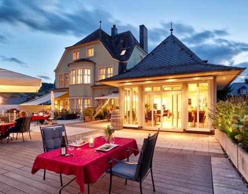 Trittenheim House | Pet-Friendly Gästehaus & Weingut Clüsserath-Weiler Stays