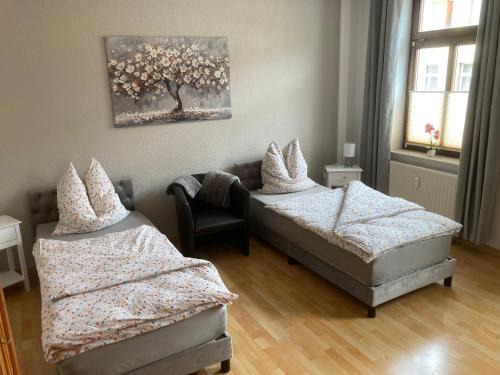 Meerane Apartment | Family-Friendly Gästewohnung by the Stadtpark