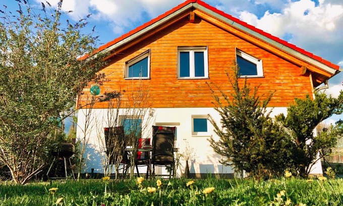 Herdwangen Schoenach House | Discover Gästewohnung Can Bohemian: Pet-Friendly Escape