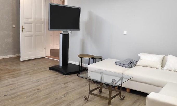Cottbus Apartment | Child-Friendly Gästewohnung in Cottbuser City - Rated 9/10