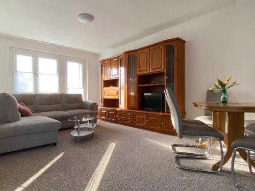 Wanzleben-Borde Apartment | Cozy Gästewohnung KL. WZL 40_4: Pet-Friendly Retreat!