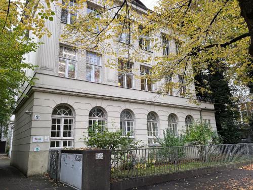 Calenberger Neustadt House | Family-Friendly Gästezimmer von der Tann with Kid Amenities