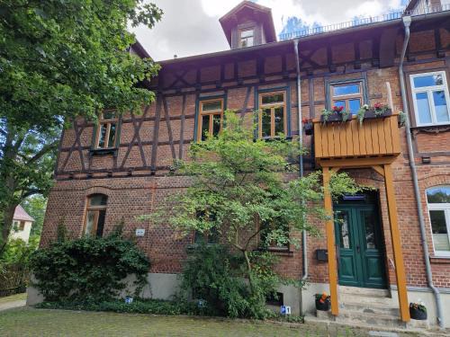 Weimar Bed & Breakfast | Budget-Friendly Gästezimmer John with Breakfast Included
