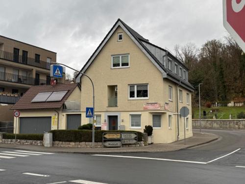 Waldenbuch House | Child-Friendly Pension Wauri: Guest Rated 9.2/10