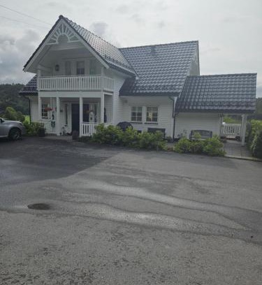 Orskog Apartment | Serene Getaway in Beautiful Surroundings - Rated 10/10
