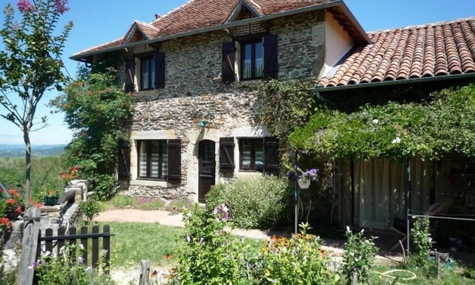 Saint-Vincent-du-Pendit House | Gîte à Négral - SAINT VINCENT DU PENDIT