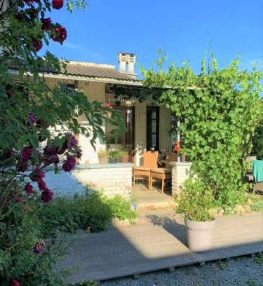 Annevoie-Rouillon House | Gîte: À la courbe du fleuve - Family & Pet Friendly Getaway