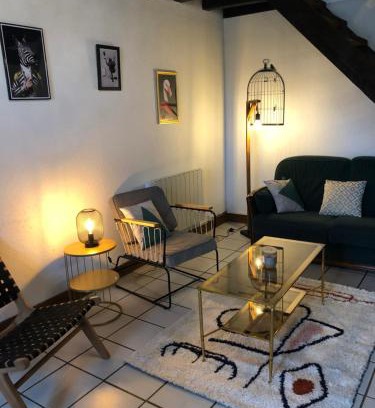 Preveranges House | Cozy Farm Stay with Fireplace & Family-Friendly Amenities
