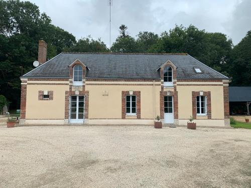 Lanneray House | Child-Friendly Retreat at Gîte à la Ferme de Sainte Radegonde