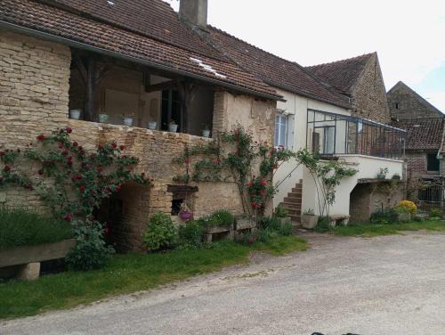 Viserny House | Oceanfront Gîte à la ferme with Exceptional Guest Ratings