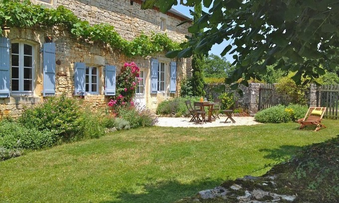 Gignac House | Eco-Friendly Retreat in the Lush Dordogne Valley