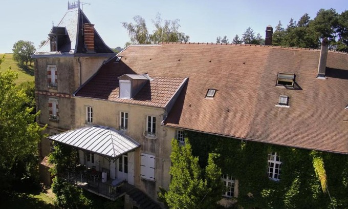 Villeneuve-sous-Pymont House | Discover Gîte 2 du Château de Feschaux with Ocean Views