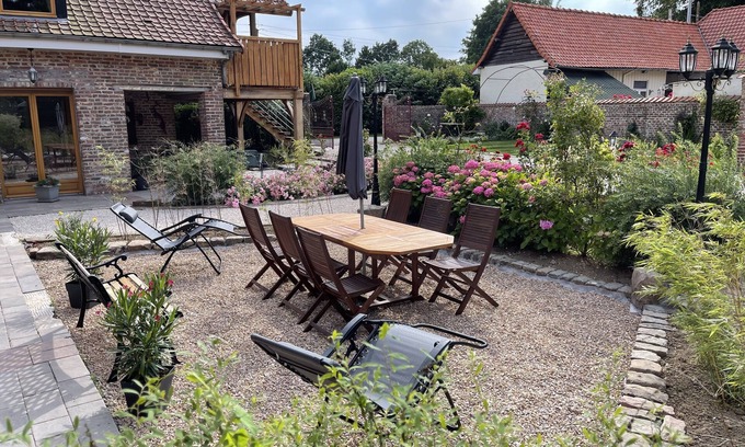 Monts-en-Ternois House | Ideal Gîte for 4 to 6 Guests with Kitchen & Kid-Friendly Amenities