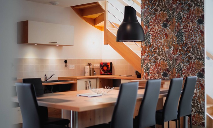 Roz-Landrieux House | Gîte 6 Personnes: Guest Rated 10/10 with Spa & Hot Tub