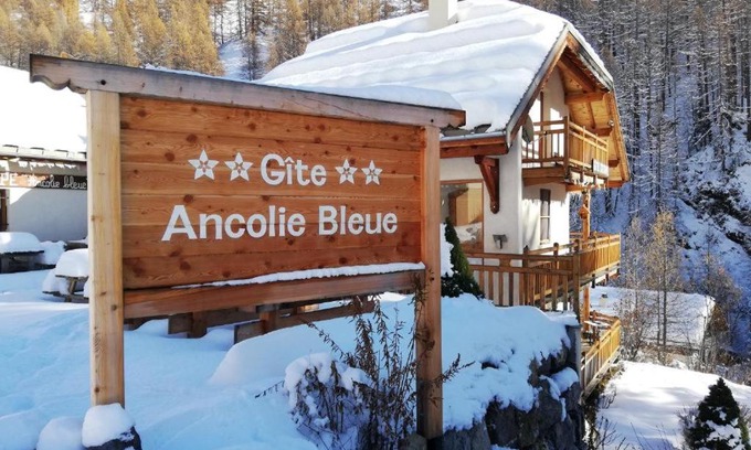 Abries House | Gîte Ancolie Bleue: Oceanfront Retreat with Top Amenities