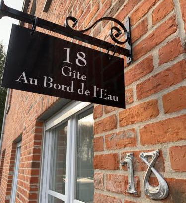 Le Bizet House | Pet-Friendly Gîte Au Bord de l'Eau with Family Amenities