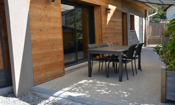 Hermillon House | Guest Rated: 10/10 Gîte "Au Pied des Cols" with Pool & Spa