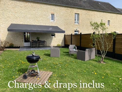 Tracy-sur-Mer Apartment | Charming Gîte with Garden, Steps from Historic Beaches