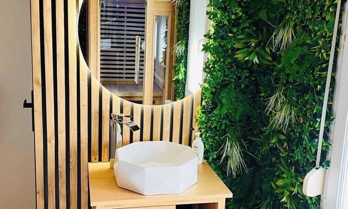 Feignies House | Indulge in a Luxurious Suite with Hot Tub Experience