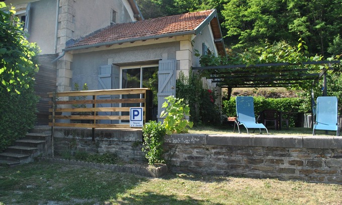 Saint-Frezal-de-Ventalon House | Discover Gîte Cévenol at Saint Frezal - Pool & Breakfast