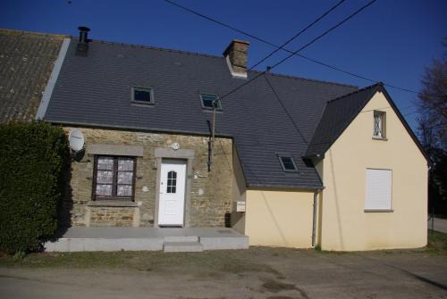 Ceaux House | Discover Gîte Caribou: Pet & Child Friendly Retreat