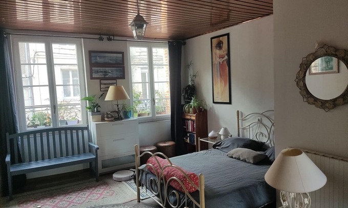Fecamp Apartment | Cozy Gîte Near Beach with Breakfast & Pet-Friendly Amenities