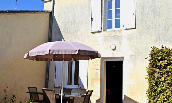 Salles-Lavalette House | Family-Friendly Gîte Charentais with Garden & Pet Access