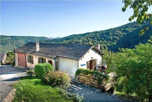 Saint-Andre-de-Lancize House | Family-Friendly Stay at Clevacances for 4-6 Guests