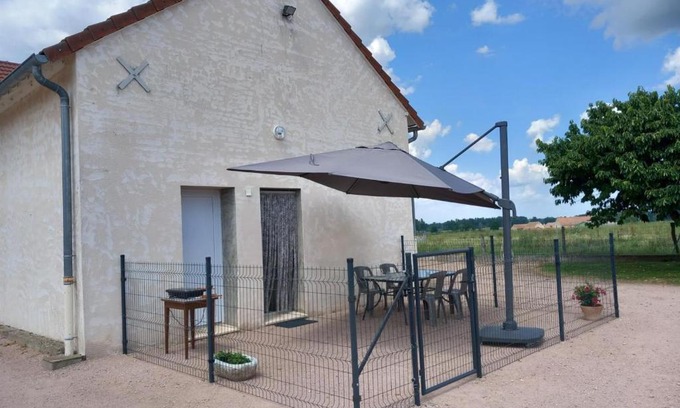 Contigny House | Family-Friendly Gîte Contigny - Guest Rated 9/10