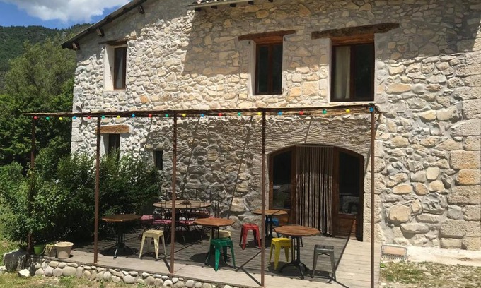 Castellane House | Pet Friendly Gîte d'étape Bastide Petra Castellana Verdon