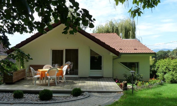 Heidwiller House | Child-Friendly Retreat at Gîte d'Maïsala Les Mésanges