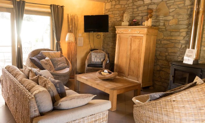 Ciney House | Experience Gîte de Corbion: Pet-Friendly Retreat Awaits
