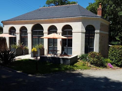 Saint-Sebastien-sur-Loire House | Cozy Gîte in Saint-Sébastien-sur-Loire for 3 Guests
