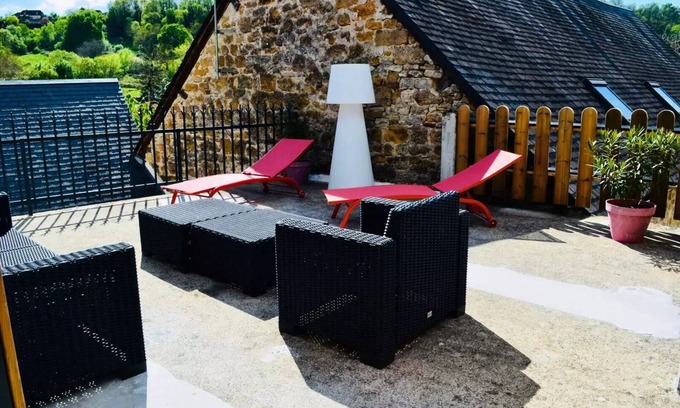 Saillac Villa | Relax in Gîte de France: Spa Retreat for 4 Guests