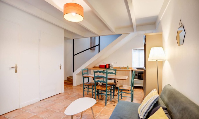 Pont-Saint-Esprit Cottage | Gîte de l'Atelier: 9.6/10 Rated with Pool & Breakfast