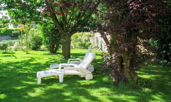 Cambes-en-Plaine House | Oceanfront Gîte de l'Epine: Guest Rated 9.8/10 Experience