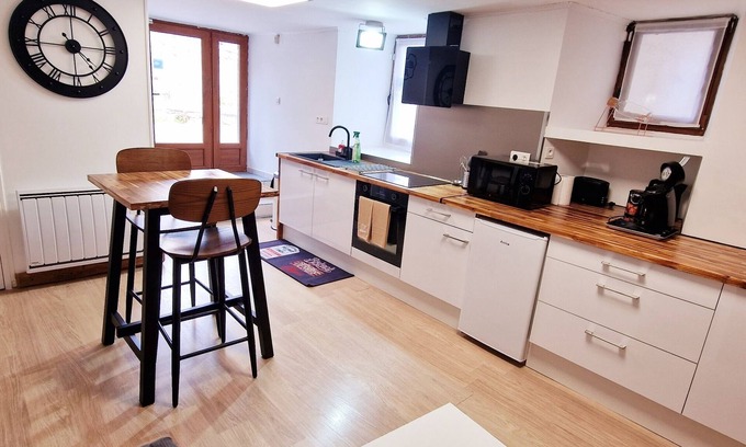 Rieutort-de-Randon Cottage | Family-Friendly Retreat at Gîte de la Bégude Monts de Randon